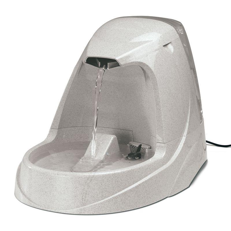 Hvit PetSafe Drinkwell Platinum drikkefontene med fritt fall og fem liters reservoar